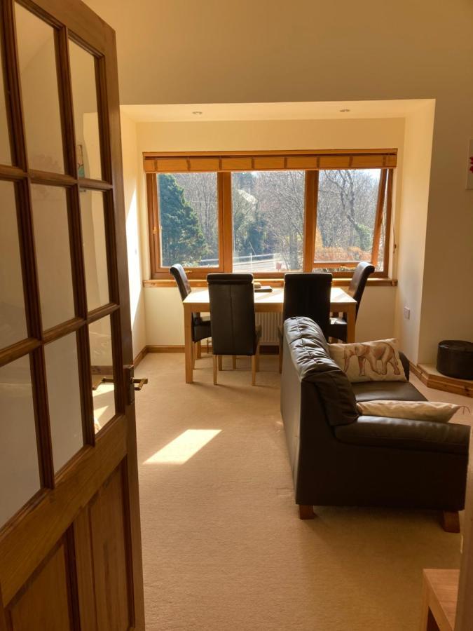Springbank Apartment - Sleeps 4 - Pet Friendly Fort William Ngoại thất bức ảnh