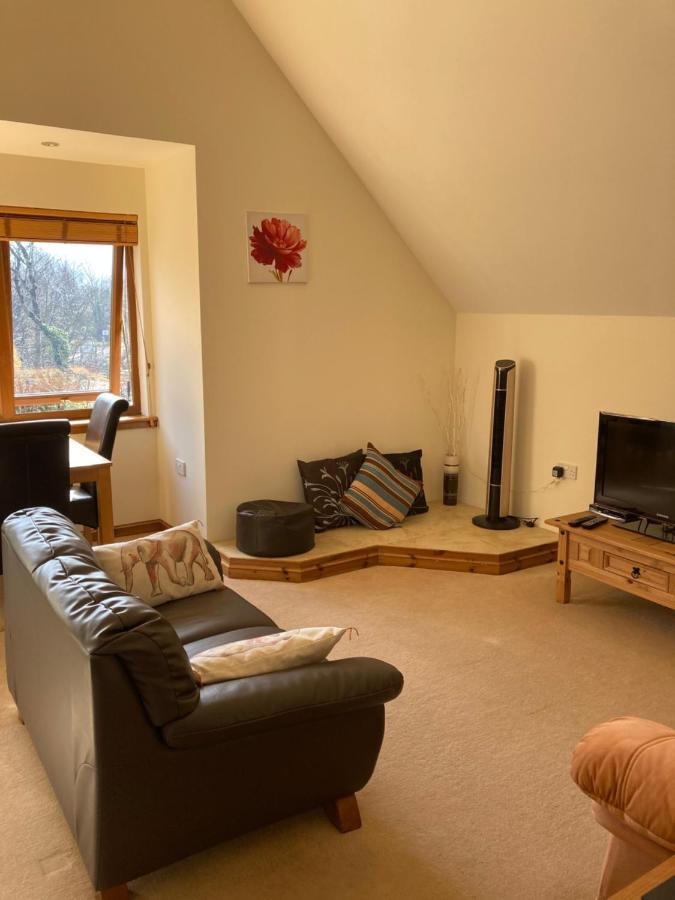 Springbank Apartment - Sleeps 4 - Pet Friendly Fort William Ngoại thất bức ảnh